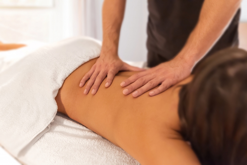 massage-ST DALMAS LE SELVAGE-min_massage-4944146